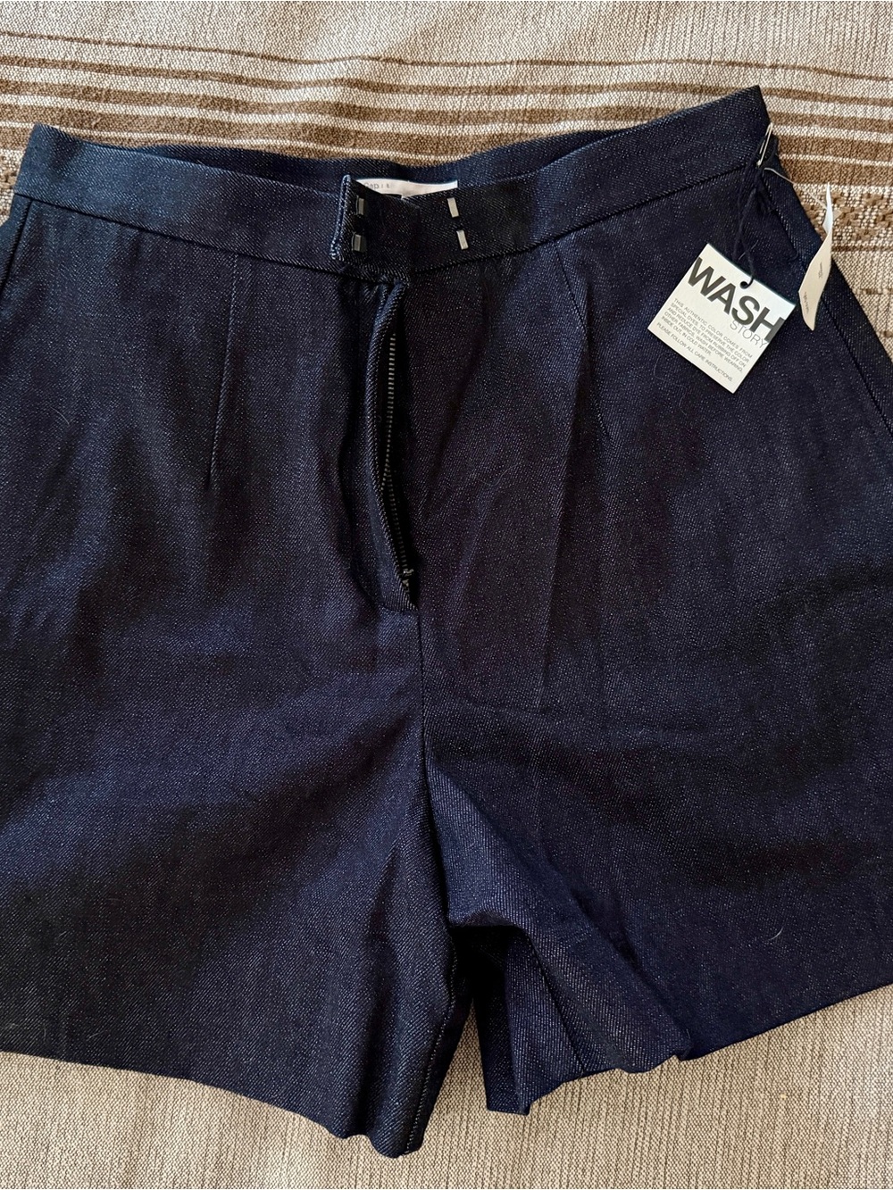 Gap Dark Wash Denim Shorts NWT Size 6